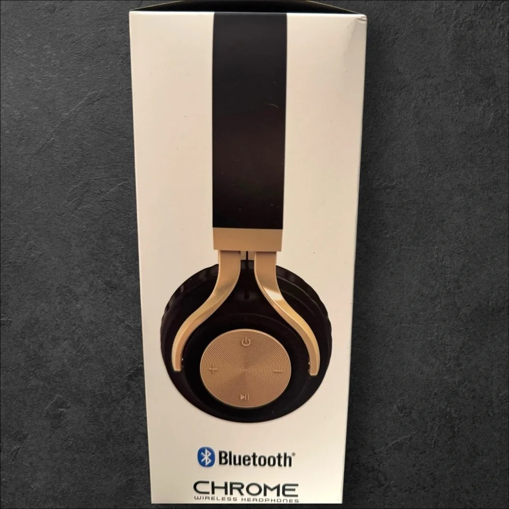 Bass Jaxx Black Wireless Bluetooth Headphones - Picture 4 of 5